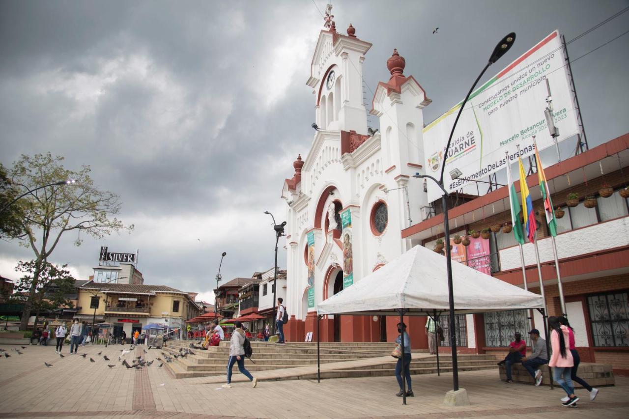 Hotel Silver Гуарне Екстериор снимка